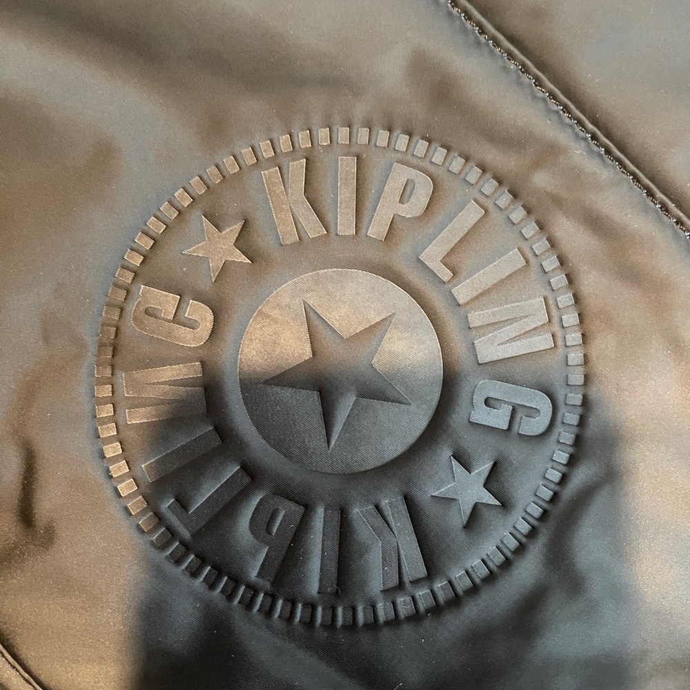 Kipling - Picture 3 of 6